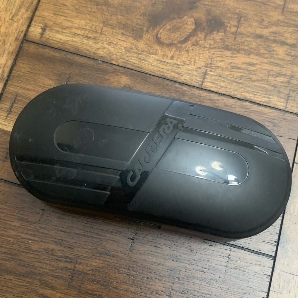 ❤Carrera Black Hard shell plastic Sunglasses Case